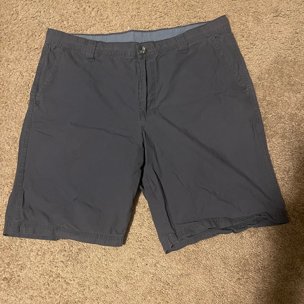 Columbia Men's Dark Gray Flat Front Shorts